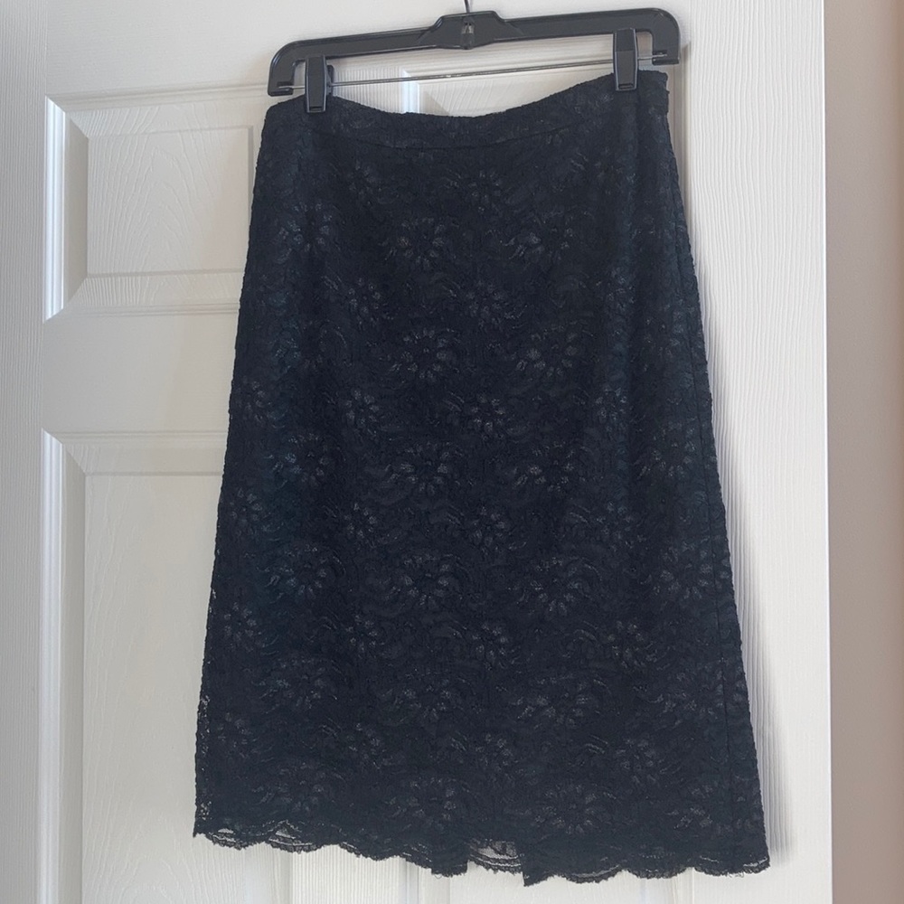 Banana Republic lace skirt